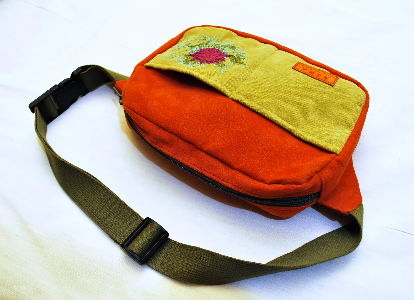 Bag with hand embroidery