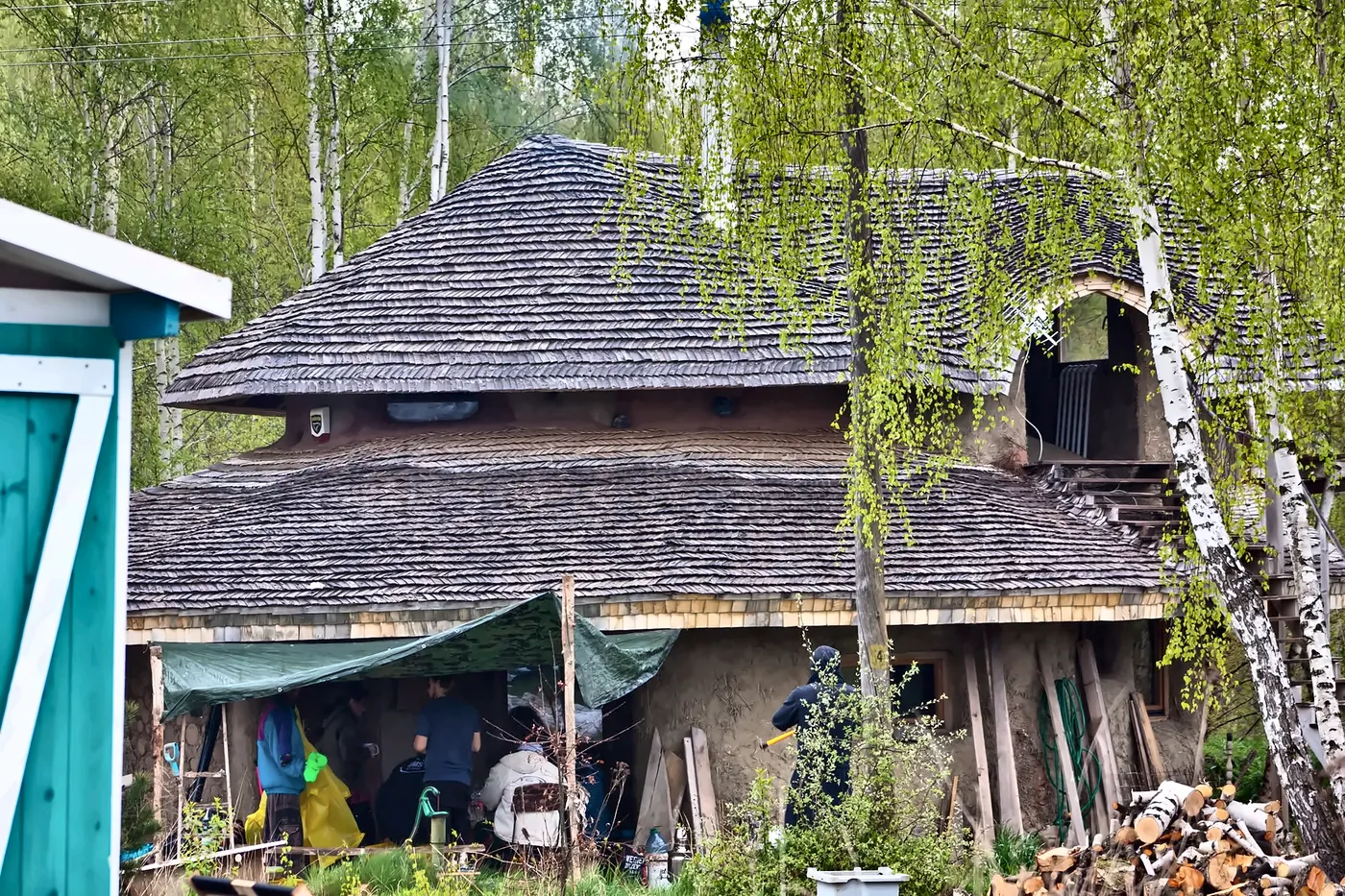 The clay house, heart of the festival