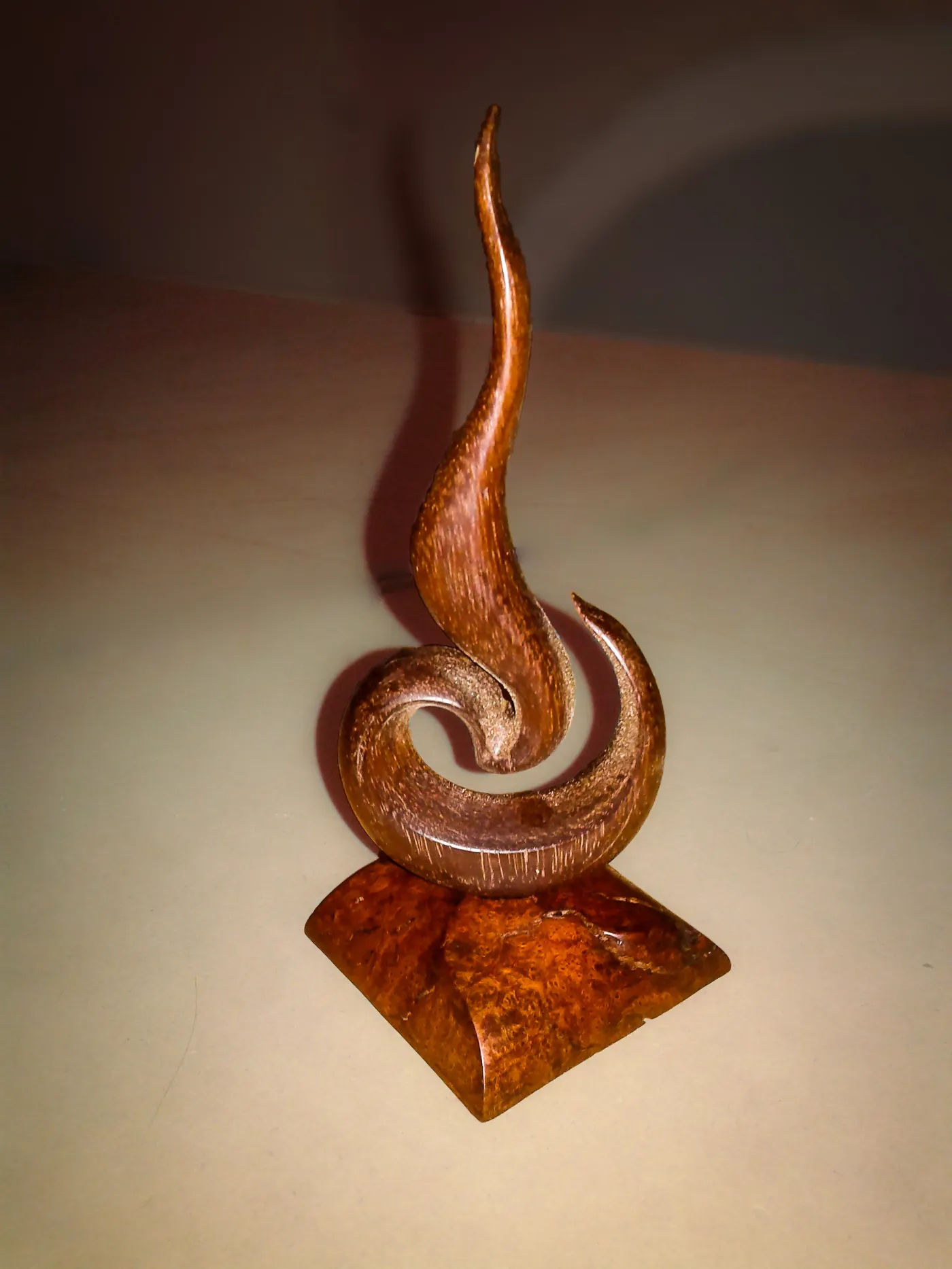 Flame figurine for an apartment